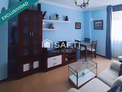 Oturma odası; doğal ışık, modern stil