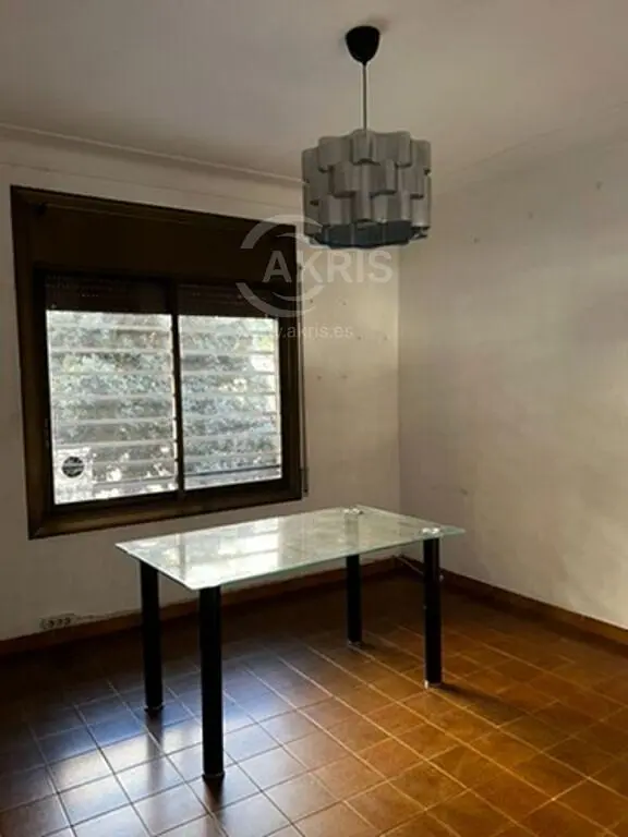 Ostale; pločice, prirodna svjetlost