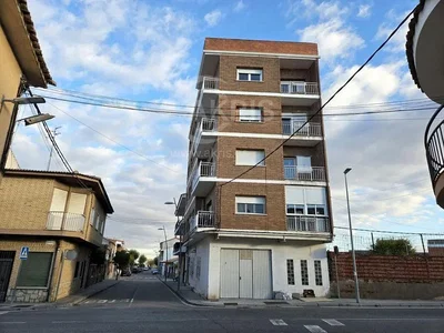 House and surroundings
