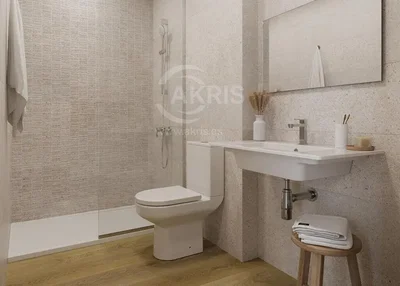 Toilette; pavimento in piastrelle, pavimento in legno, luce naturale, stile moderno, ristrutturato