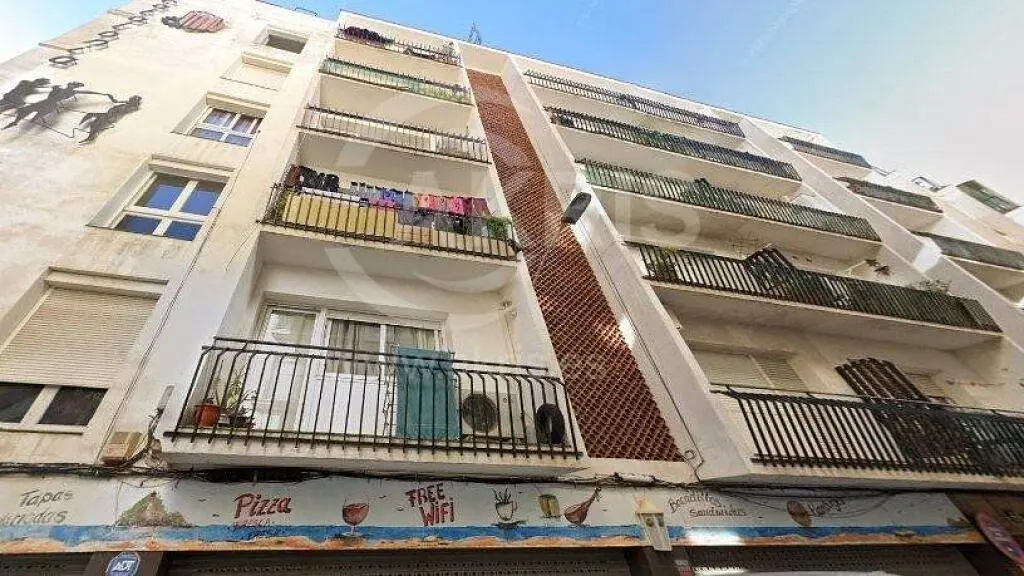 Casa e arredores