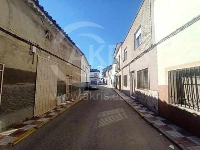 Kuća i okolina
