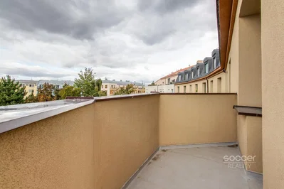 Balcone; vista, luce naturale
