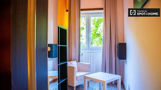 Salon; lumière naturelle, style moderne