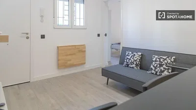Salon; parquet, lumière naturelle, style moderne