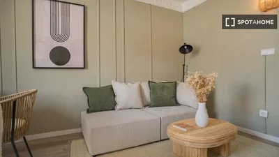 Wohnzimmer; moderner stil, holzboden, tageslicht