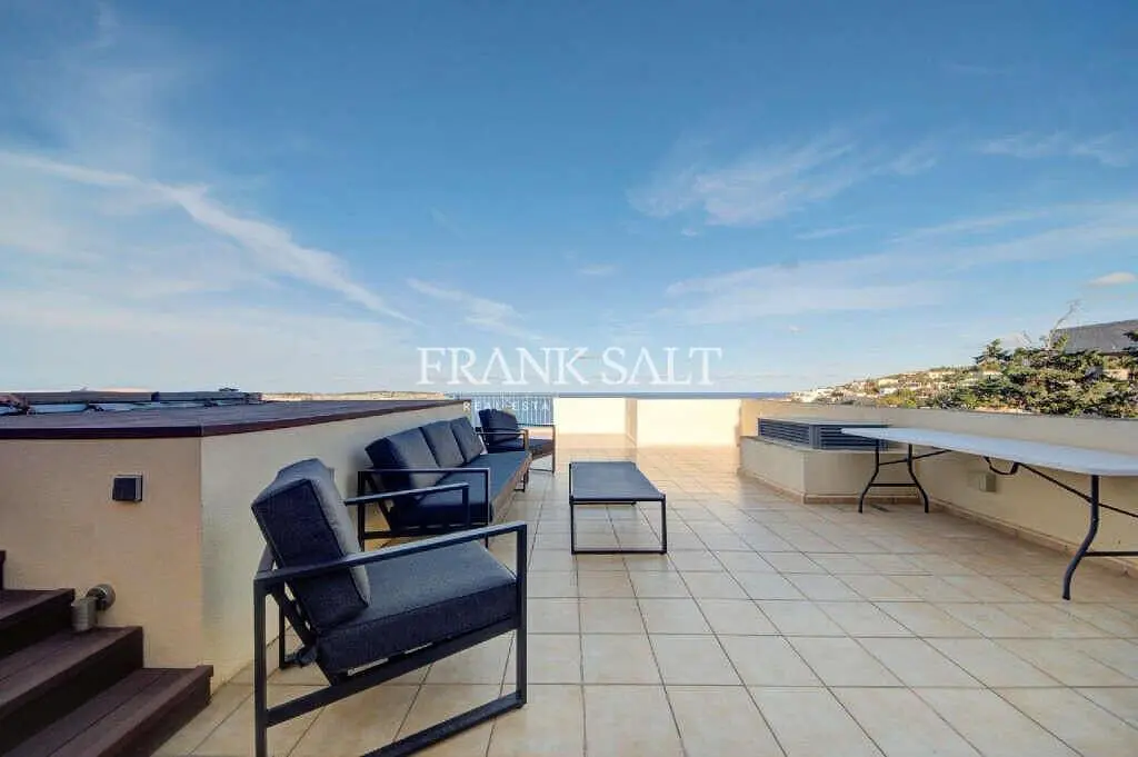 Terrasse; fliesenboden, blick, tageslicht