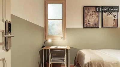 Camera da letto; luce naturale, stile moderno