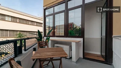 Balcone; vista, luce naturale