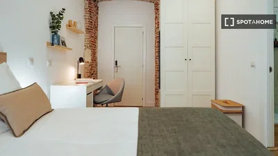 Camera da letto; luce naturale, stile moderno
