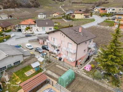 Haus und umgebung