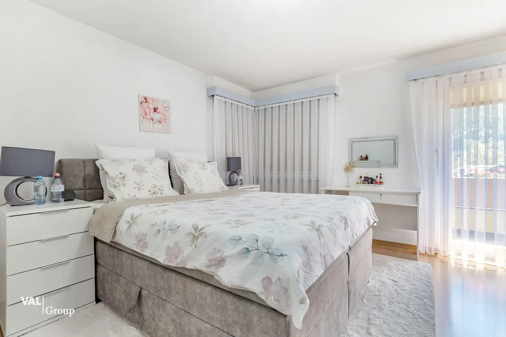 Schlafzimmer; tageslicht, moderner stil