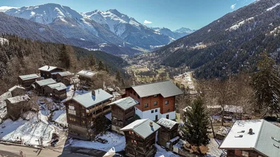 Casa e dintorni; vista, luce naturale