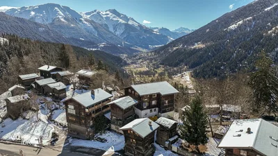 Casa e dintorni; vista, luce naturale