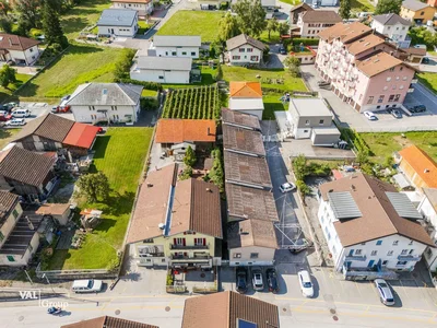 House and surroundings