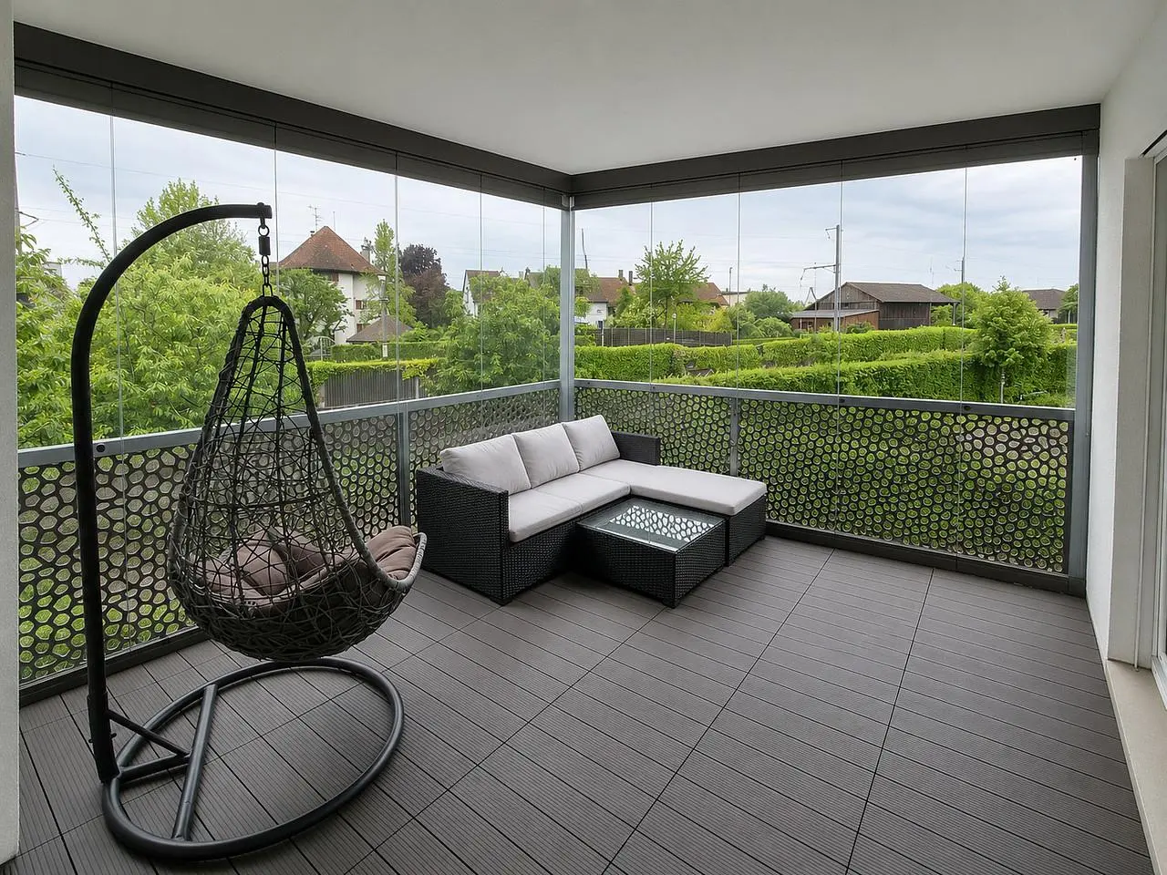 Balkon; pogled, prirodna svjetlost, moderan stil