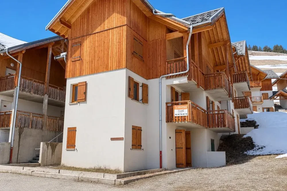 Maison et environs