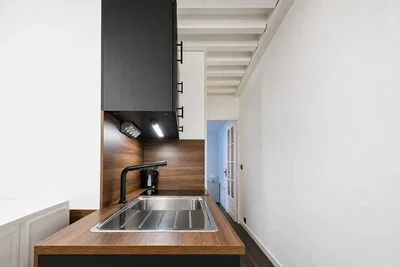 Cocina; electrodomésticos, luz natural, renovado, estilo moderno
