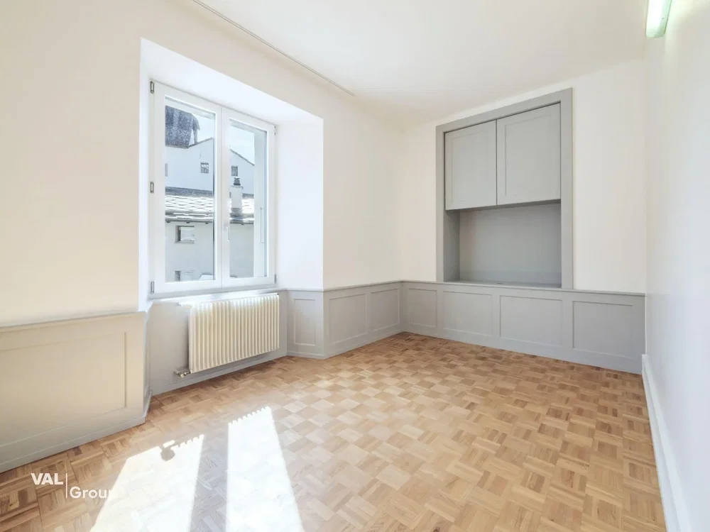 Other; wood floor, natural light