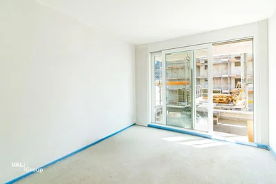 Altro; luce naturale, necessita ristrutturazione