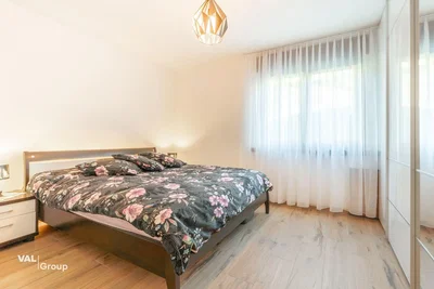 Bedroom; wood floor, natural light