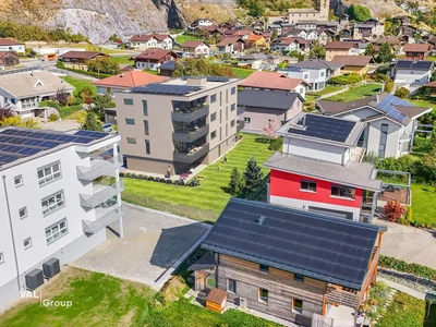 Casa y alrededores
