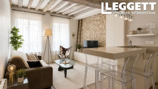 Oturma odası; doğal ışık, modern stil, ahşap kirişler