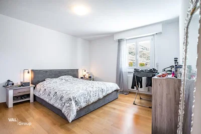 Chambre; parquet, lumière naturelle