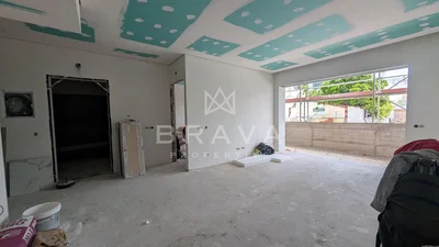 Overig; renovatie nodig, natuurlijk licht