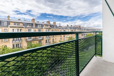 Balcon; vue, lumière naturelle