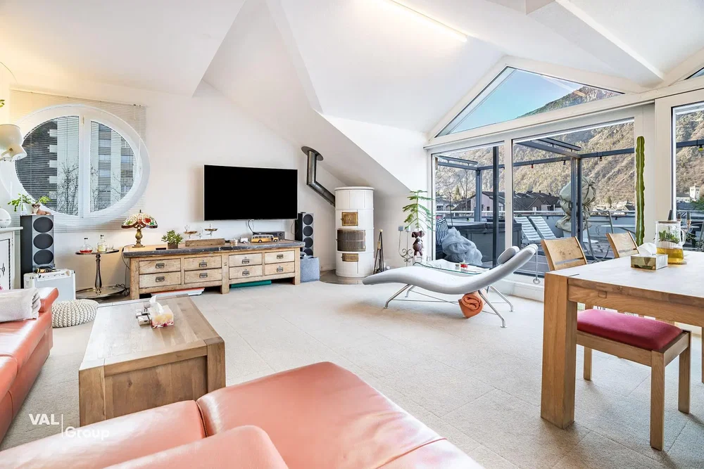Woonkamer; natuurlijk licht, moderne stijl