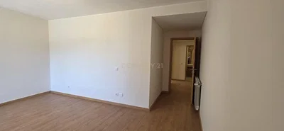 Salon; parquet, lumière naturelle