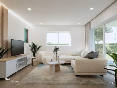 Woonkamer; natuurlijk licht, moderne stijl, houten vloer