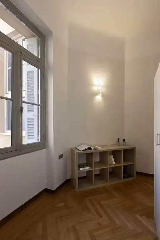Overig; houten vloer, natuurlijk licht