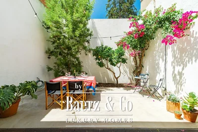 Terrasse; lumière naturelle, style rustique