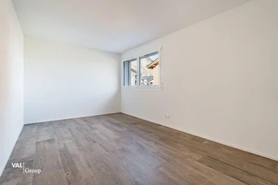 Chambre; parquet, lumière naturelle