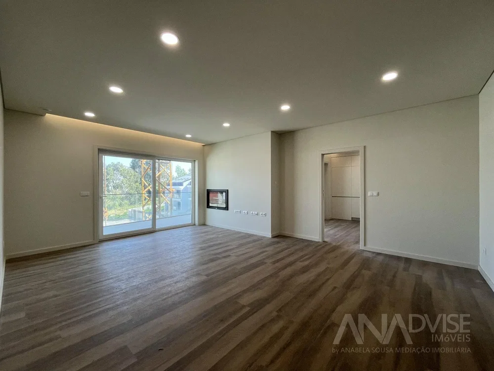 Salon; parquet, lumière naturelle