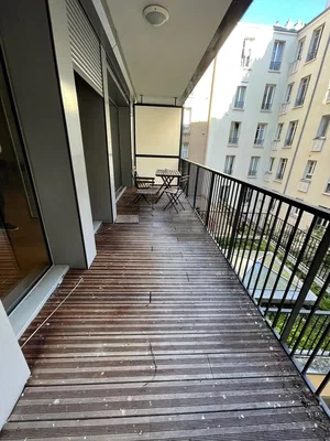 Balkon; holzboden, tageslicht, blick