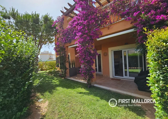 Casa y alrededores; luz natural, vista