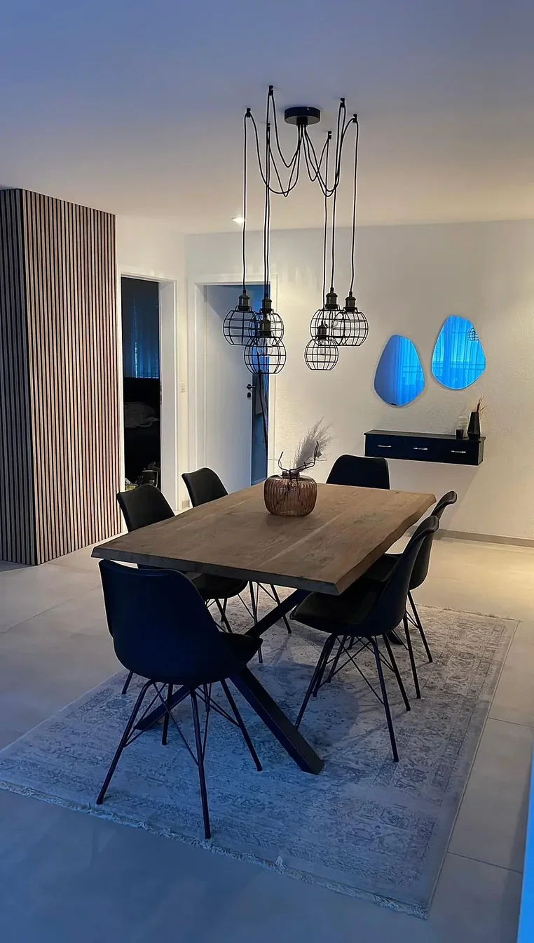 Wohnzimmer; fliesenboden, moderner stil, tageslicht