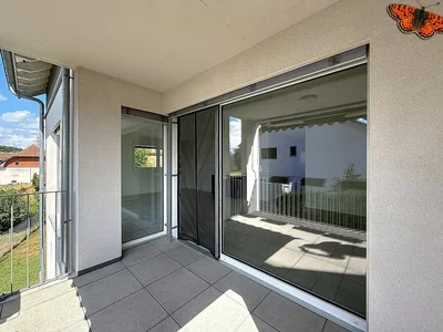 Balkon; prirodno svjetlo, pogled