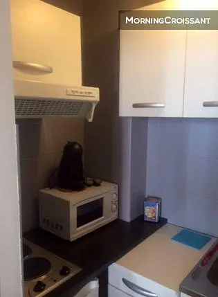 Cuisine; électroménager, nécessite rénovation
