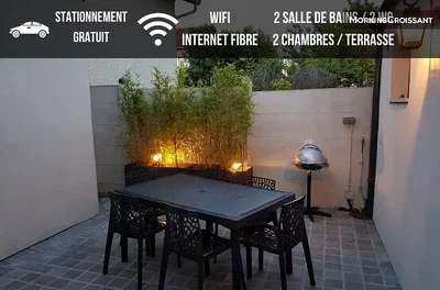 Terrasse; holzbalken, tageslicht