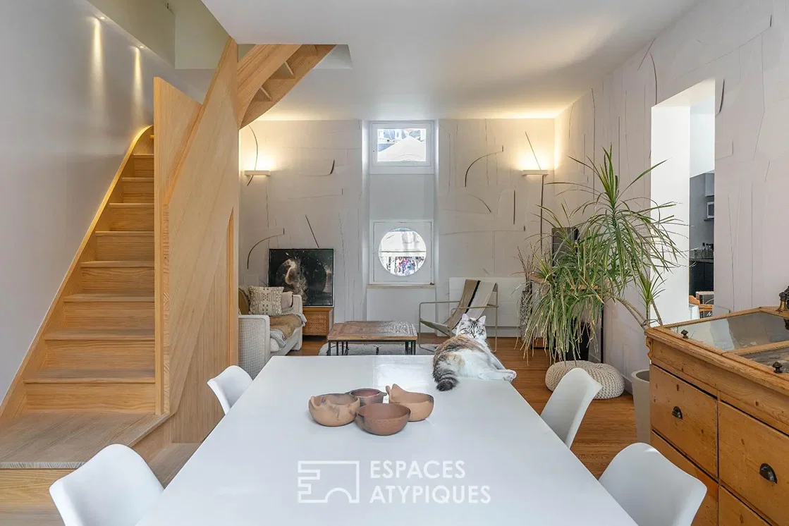 Wohnzimmer; moderner stil, holzboden, tageslicht, renoviert