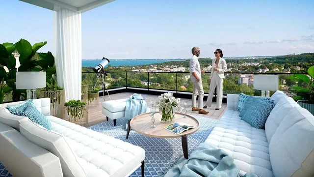 Balcony; view, natural light