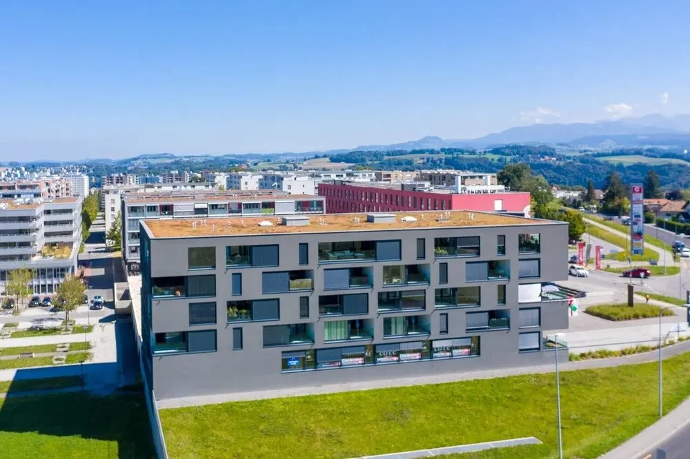 Haus und umgebung; blick, tageslicht