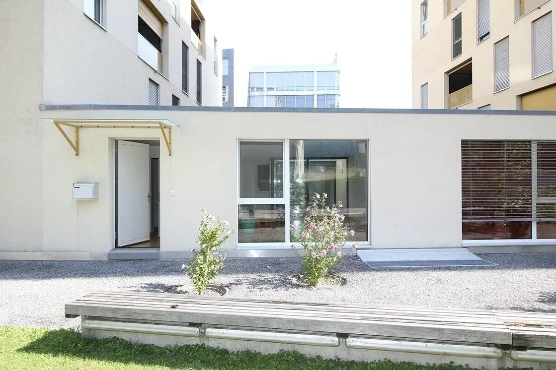 Casa e dintorni; luce naturale, ristrutturato