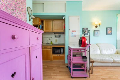 Wohnzimmer; küchengeräte, tageslicht, moderner stil