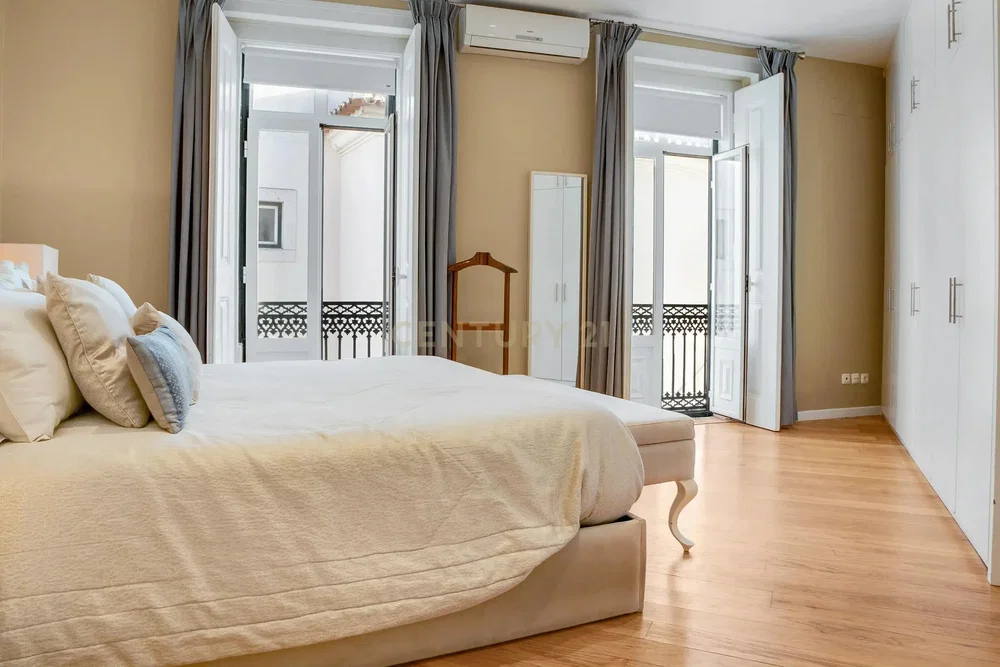 Chambre; parquet, lumière naturelle