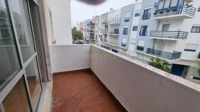 Balkon; fliesenboden, blick